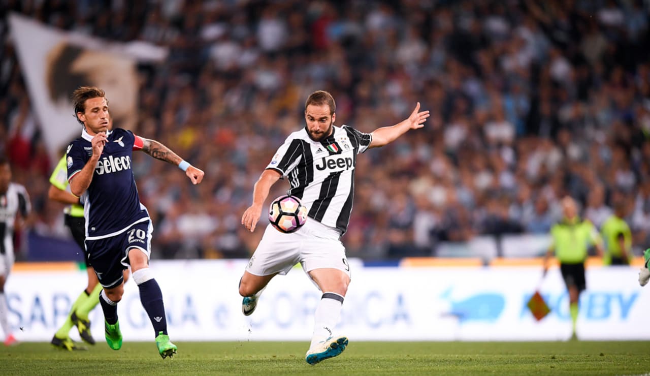 Juventus U23 have won their first trophy ever after beating #Ternana 2-1  tonight in the final of the Coppa Italia #SerieC. #ForzaJuventus…