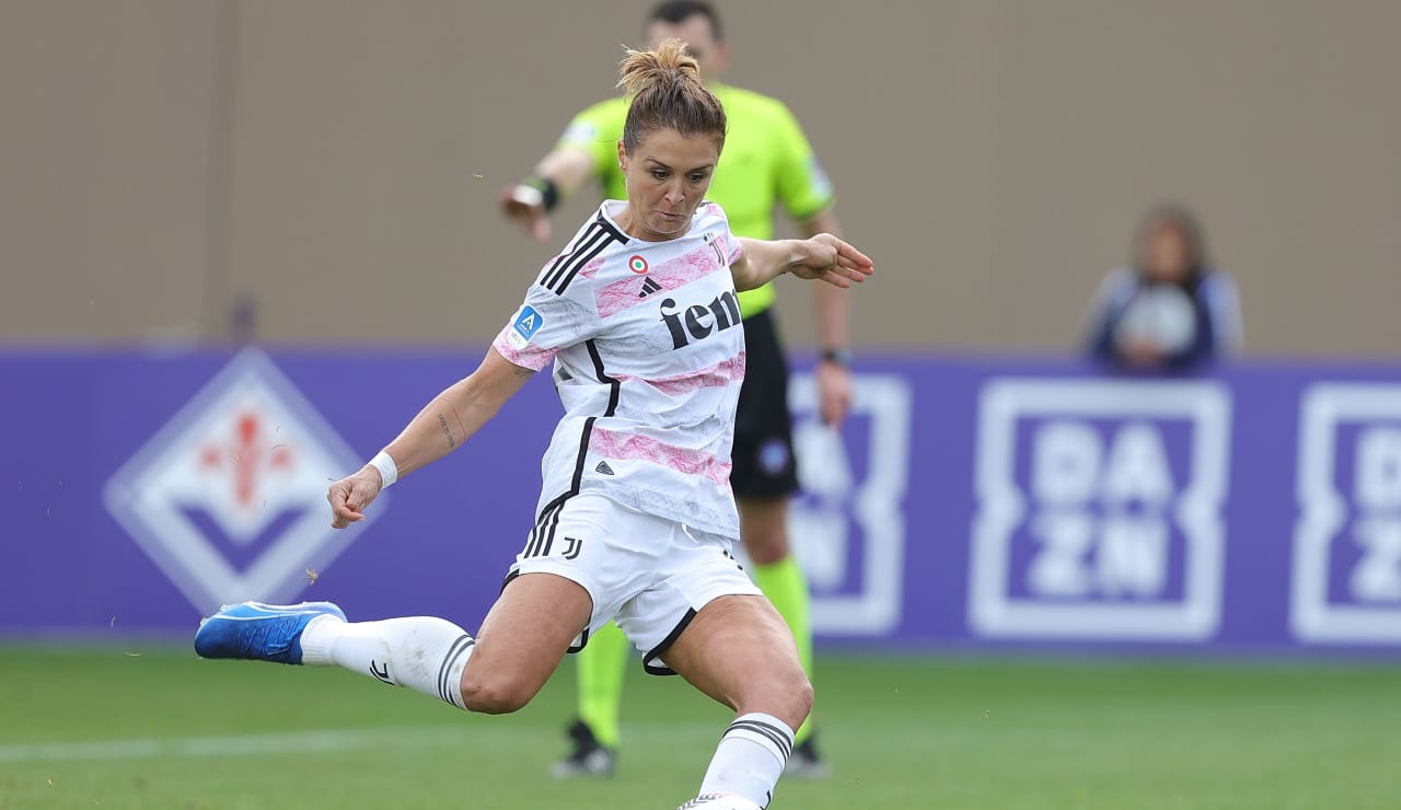 Juventus Vs ACF Fiorentina Femminile Editorial Stock Photo - Image of  match, player: 198702948