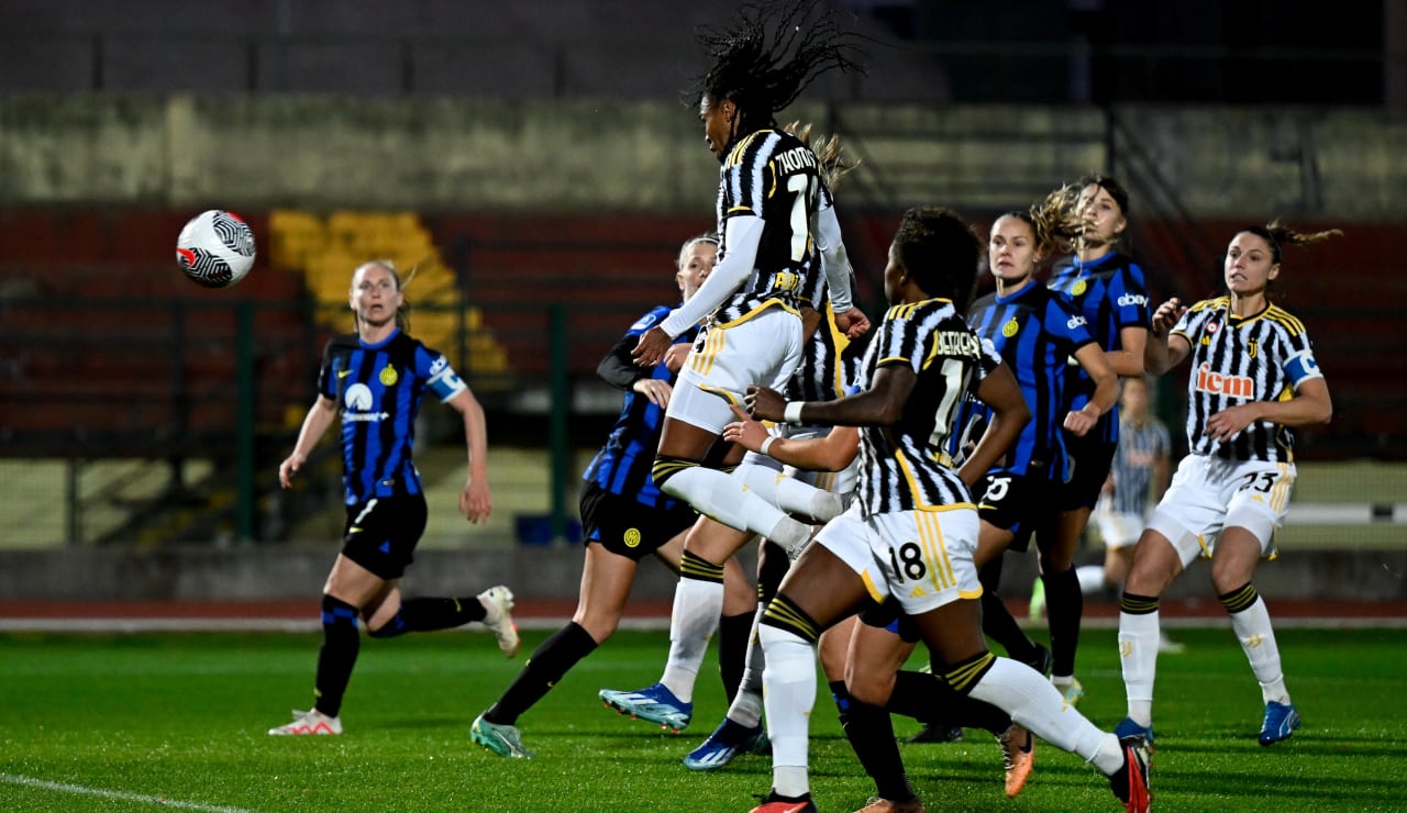 Spoils shared between Juve, Inter in season's first Derby d'Italia - Black  & White & Read All Over