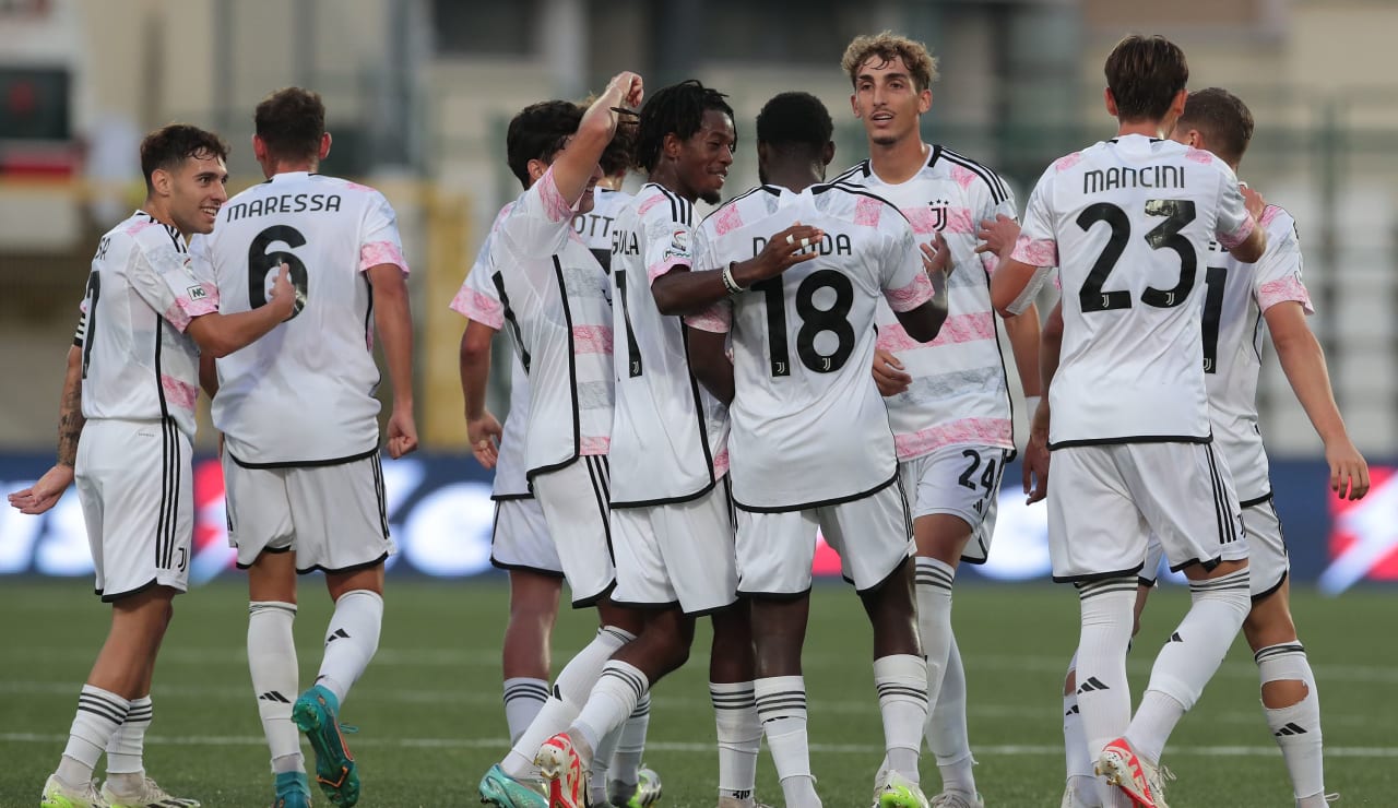 Pro Vercelli x Juventus U23 04/10/2023 na Coppa Italia da Série C 2023/24, Futebol