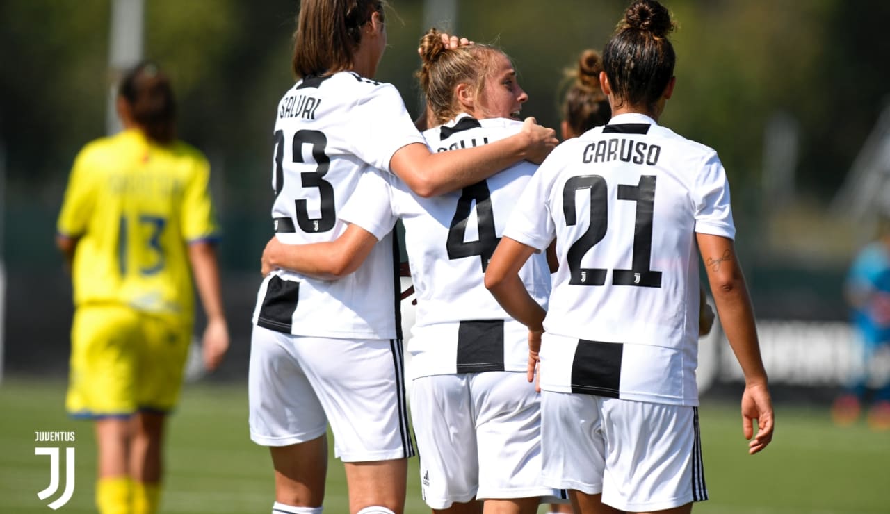 1_women_JChievo08.jpg