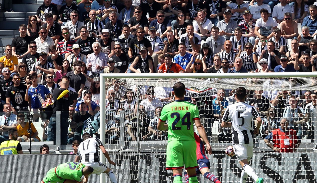 juve-crotone-match011.jpg