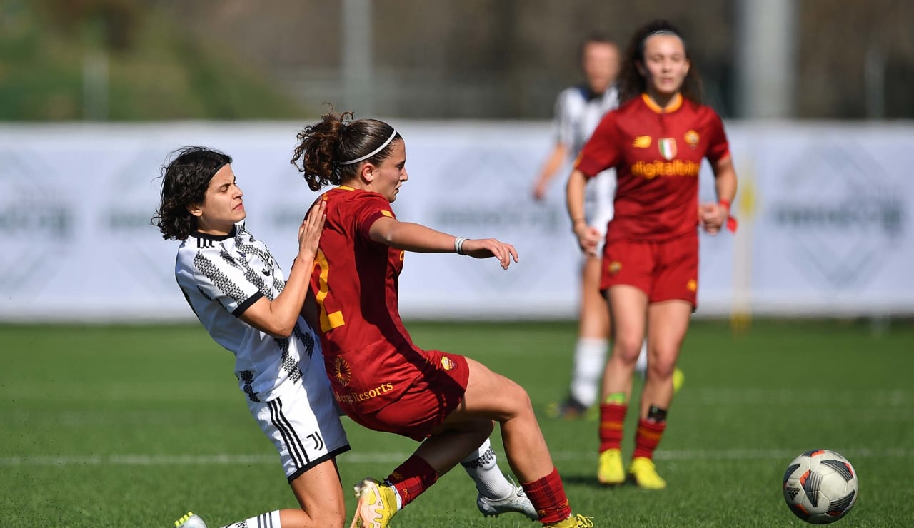 under 19 women roma 4