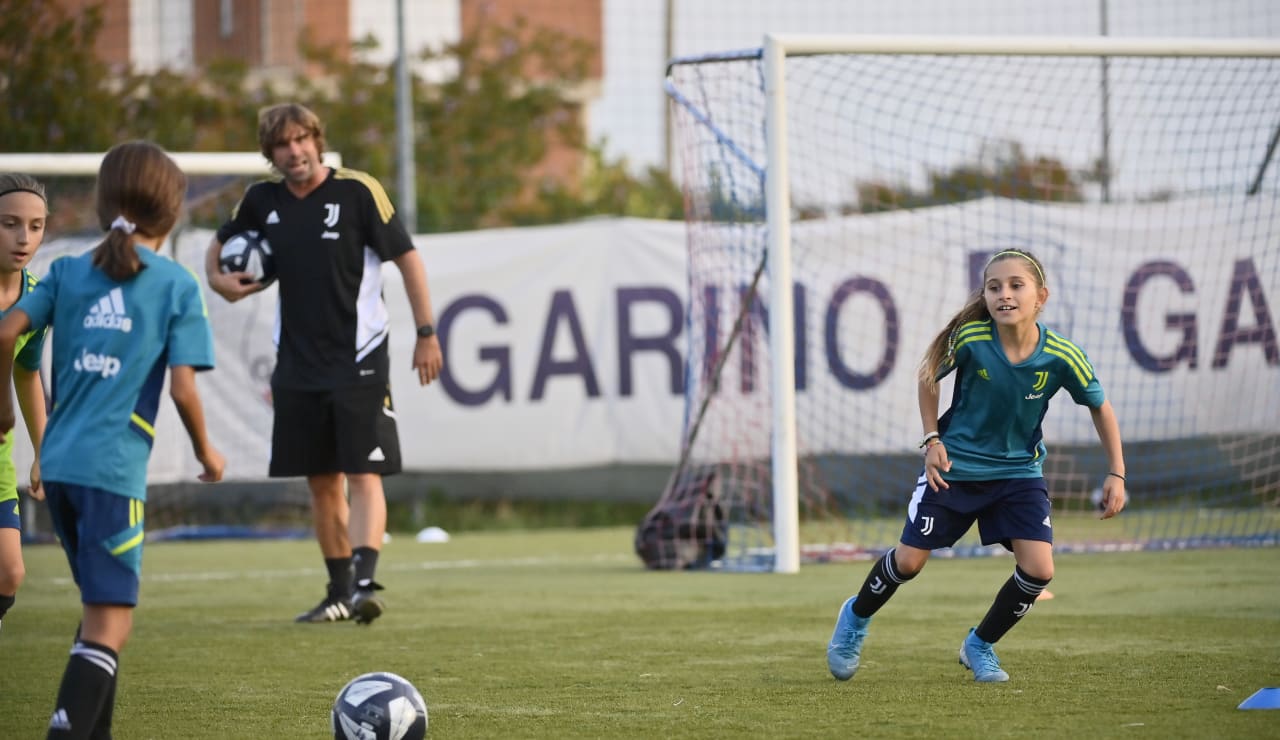 women Under 11 training  8