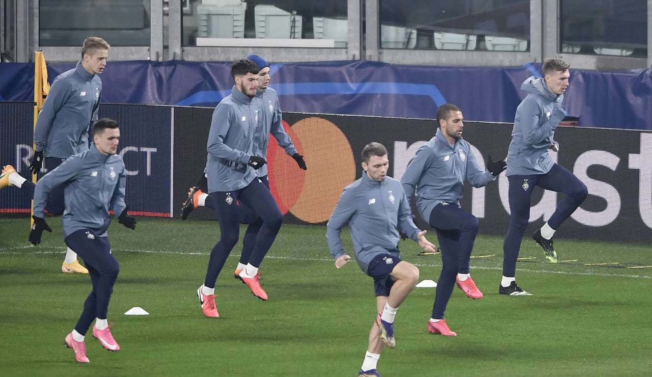 dynamo kiev training allianz10