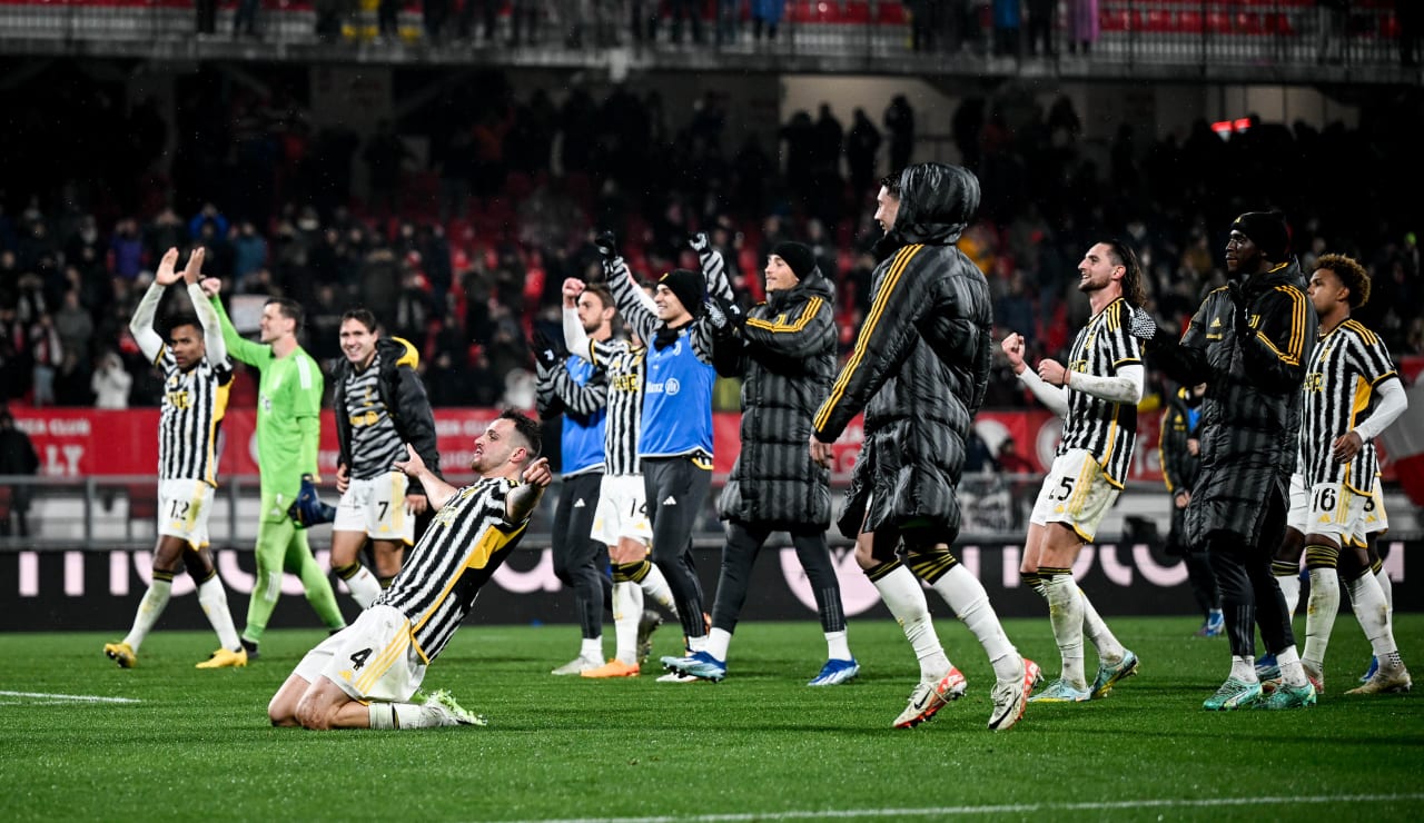 monza juve 232418 mp