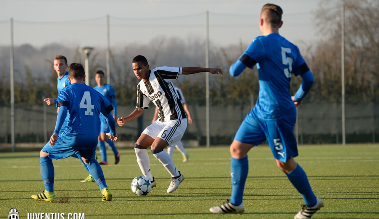 2016_12_07_UYL_JUVE_DINAMO-404.jpg