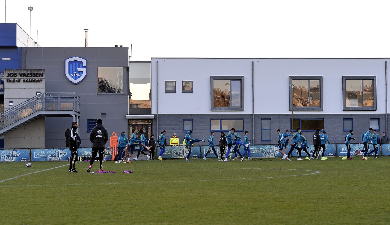 under 19 training genk 17