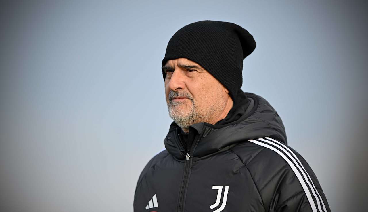 Training Women 4 12 25 23