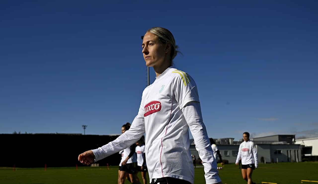 training-women-1802-11