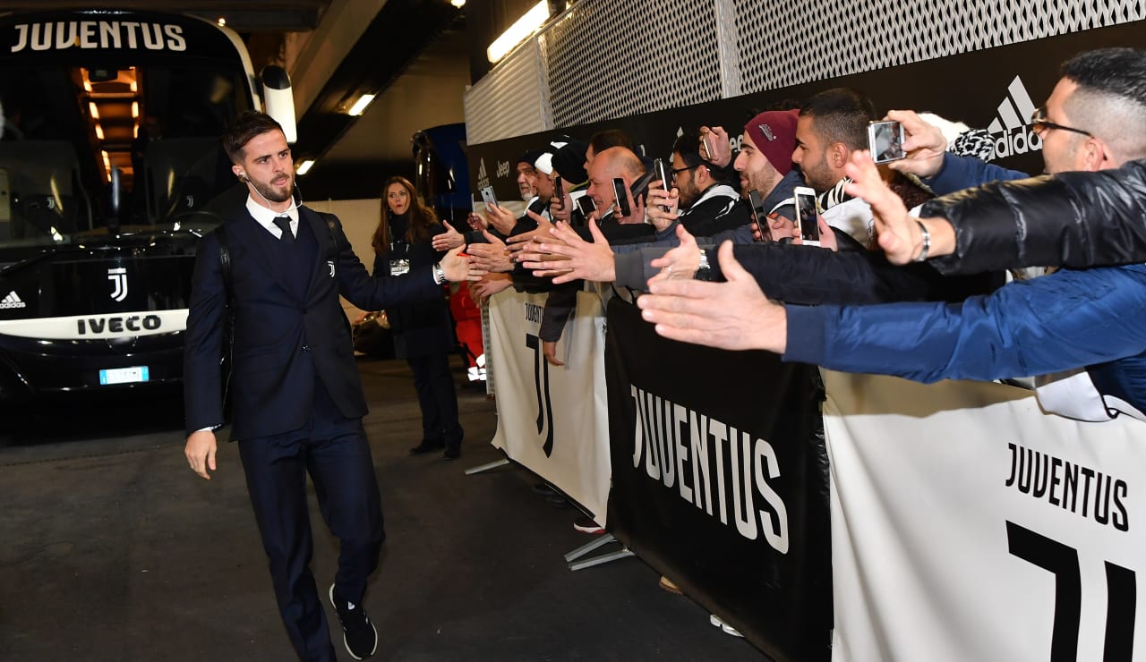 775035879VP128_Juventus_v_F.JPG