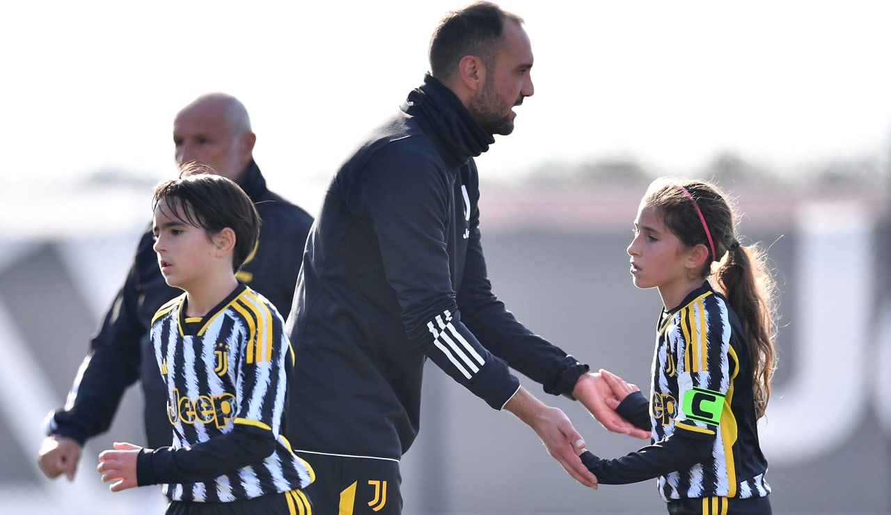 women U11 vs OL 15