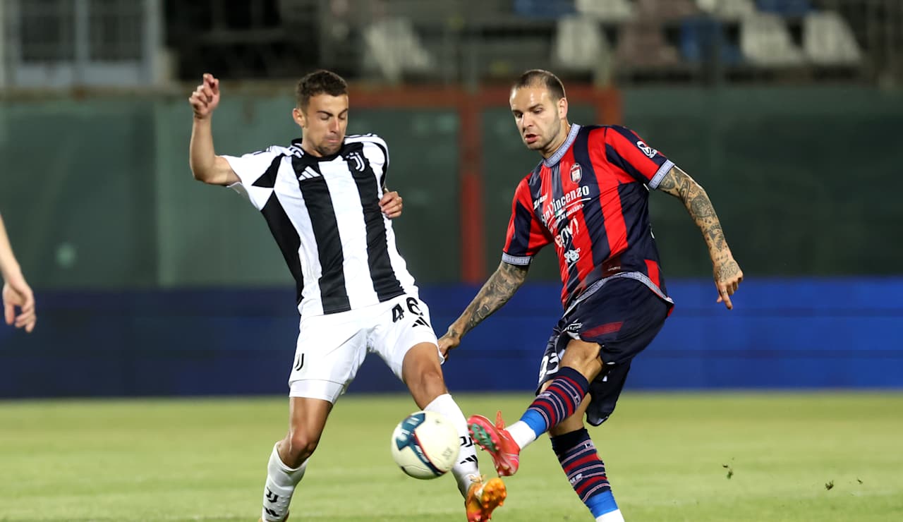 crotone juventus next gen playoff 17