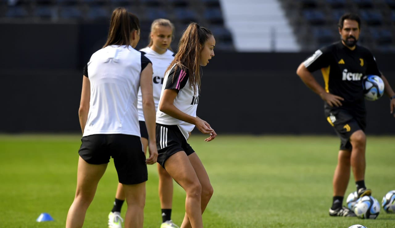 Women Vigilia Juve Eintracht 14
