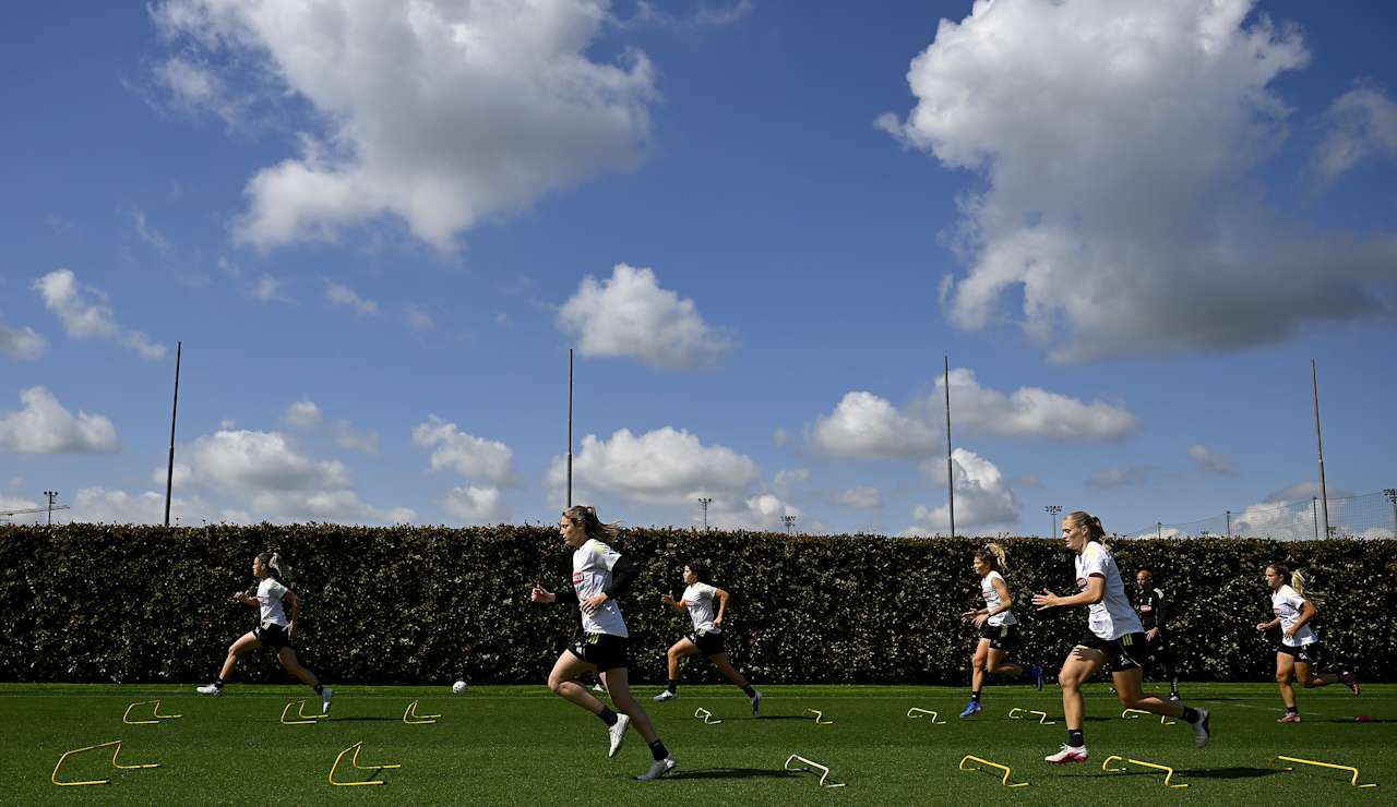 women-training-0705-02