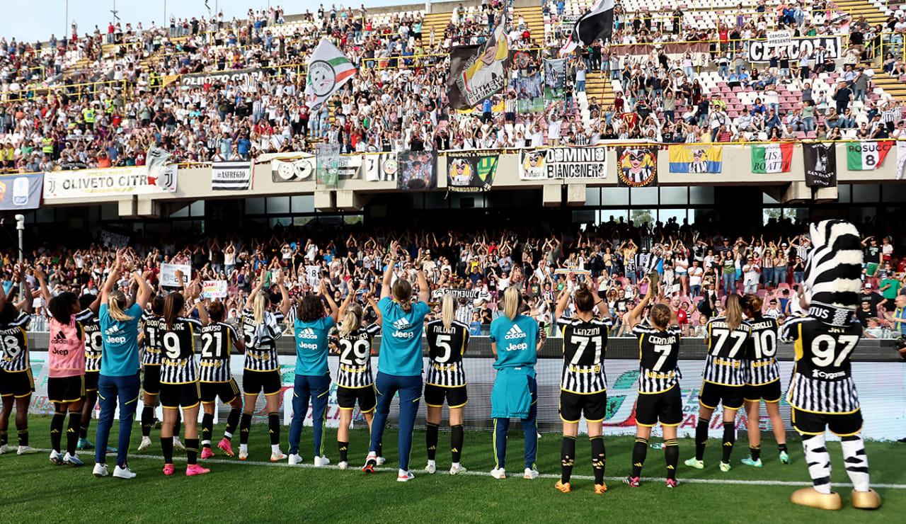 juventus women roma festeggiamenti 11