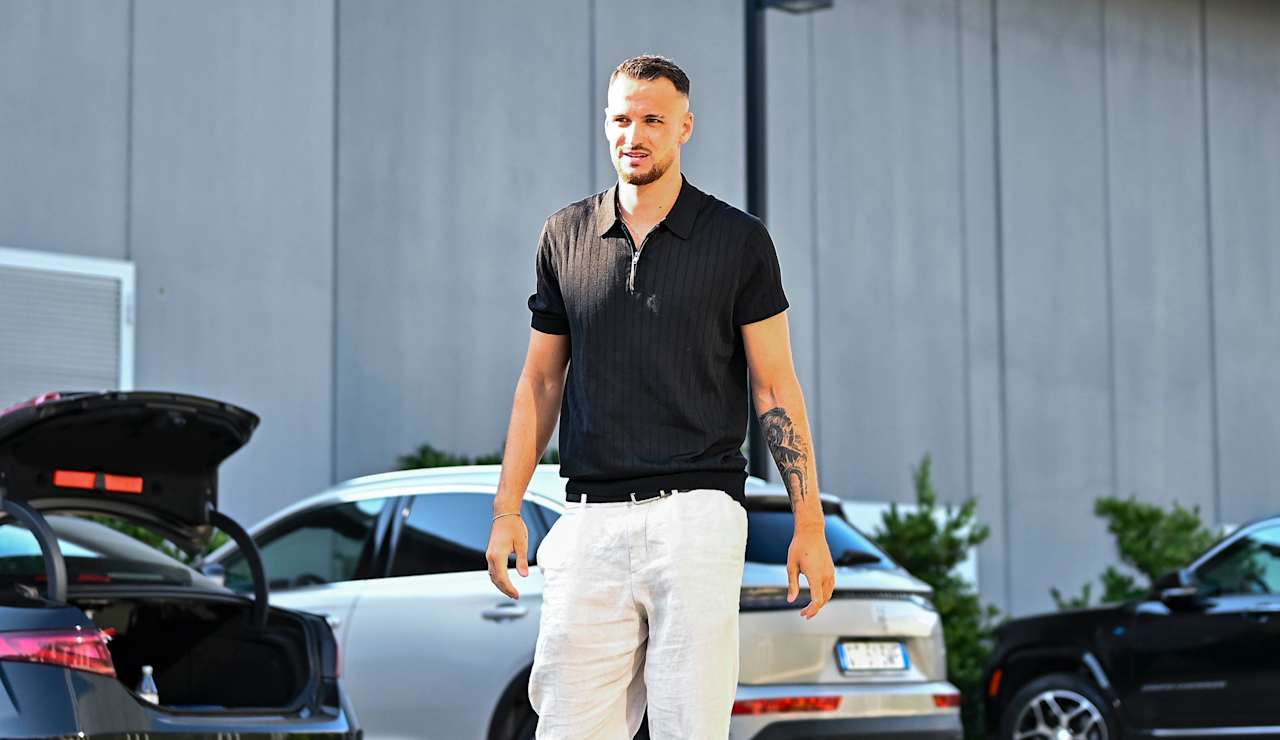 BIANCONERI ARRIVALS - 20-07-2024 - 2