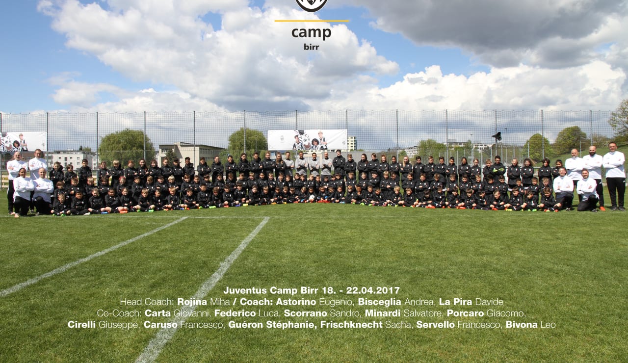 gruppenfoto_Juventus_Camp2017