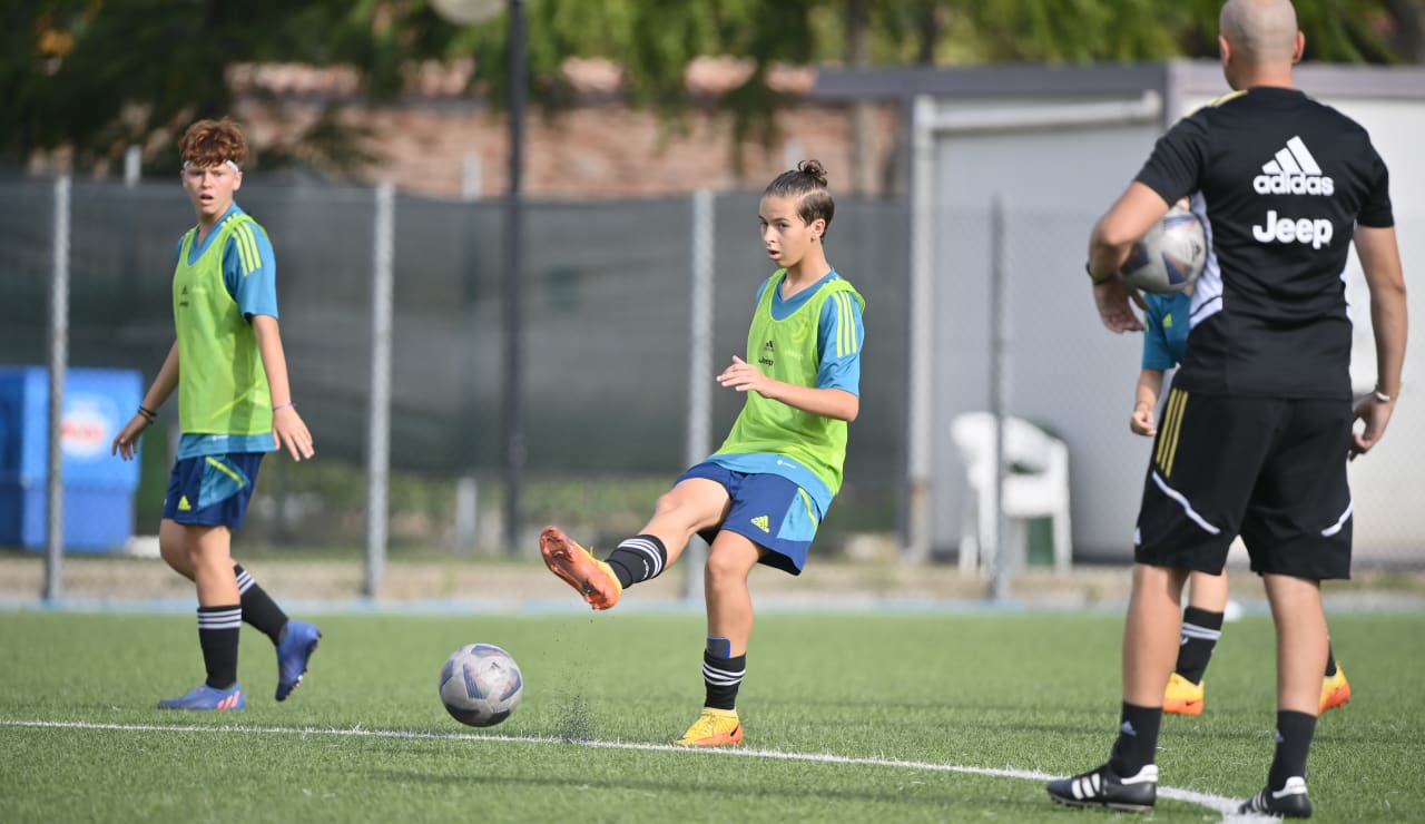 women under 15 training 20