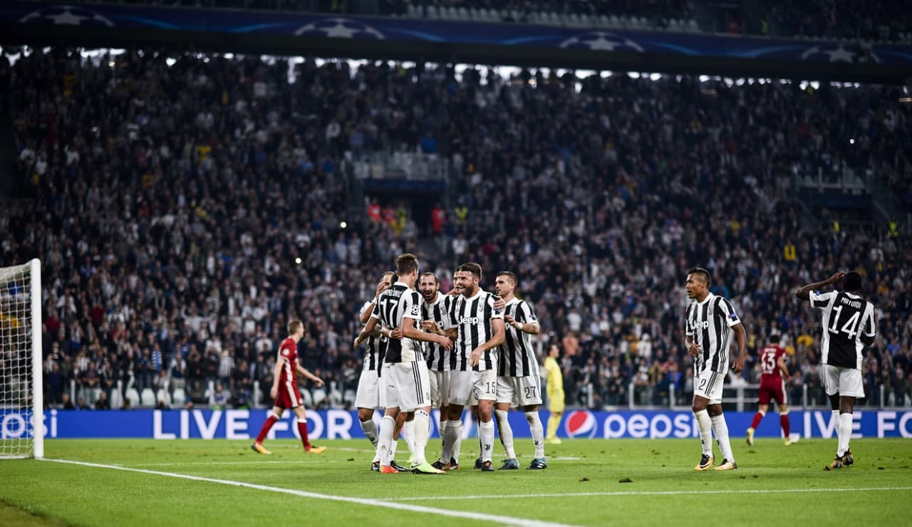 17__J032811juventus-oly_27sett2017.jpg