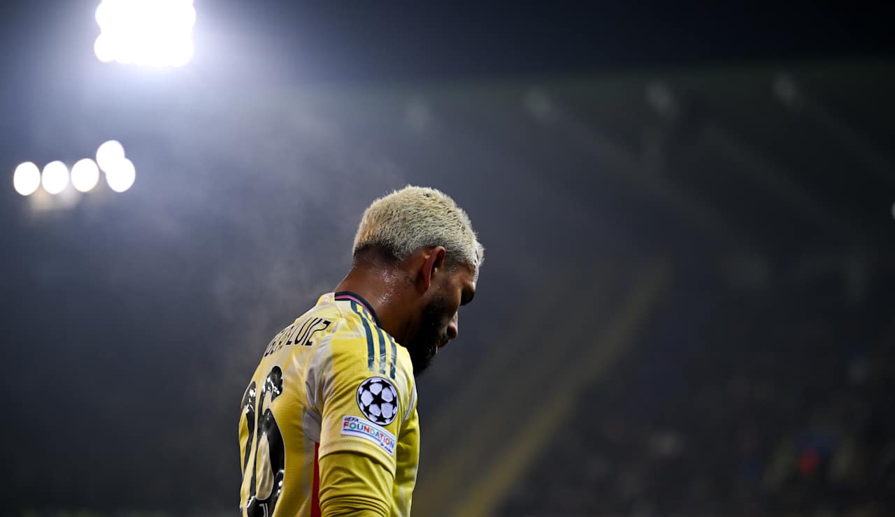 douglas luiz best 9