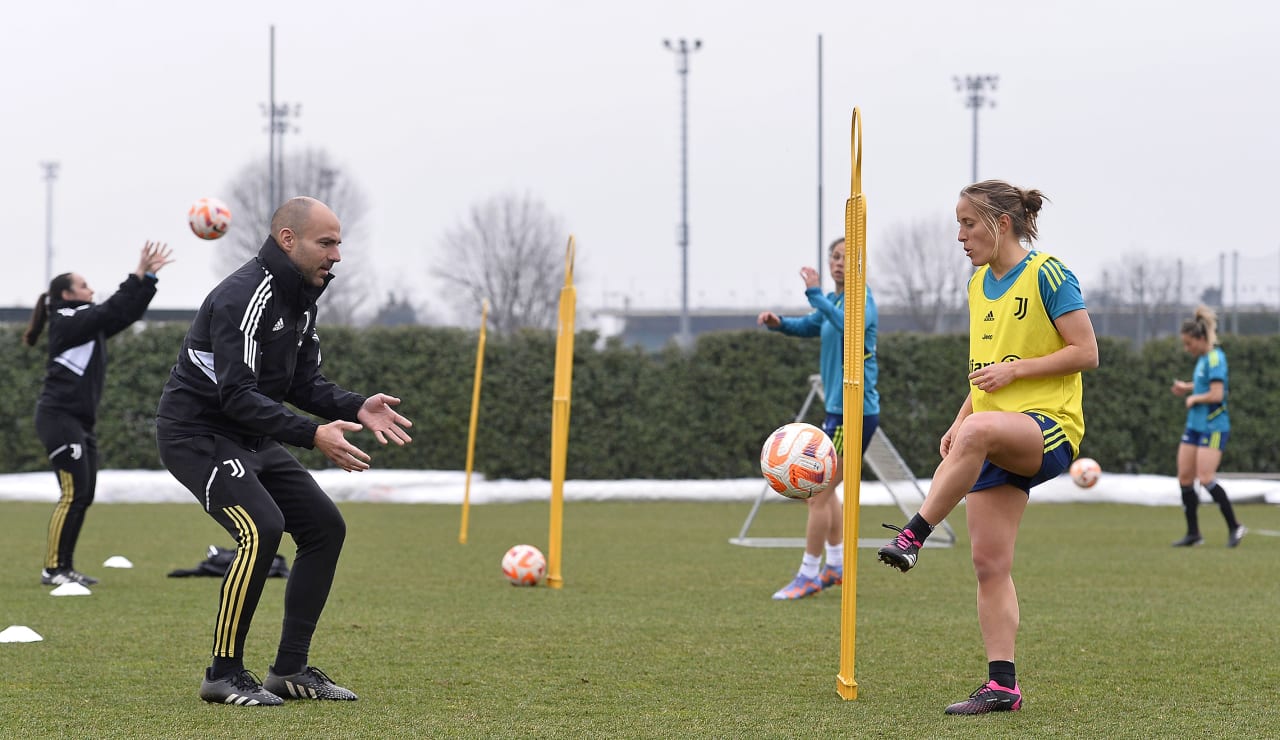 juventus women training 24 feb18