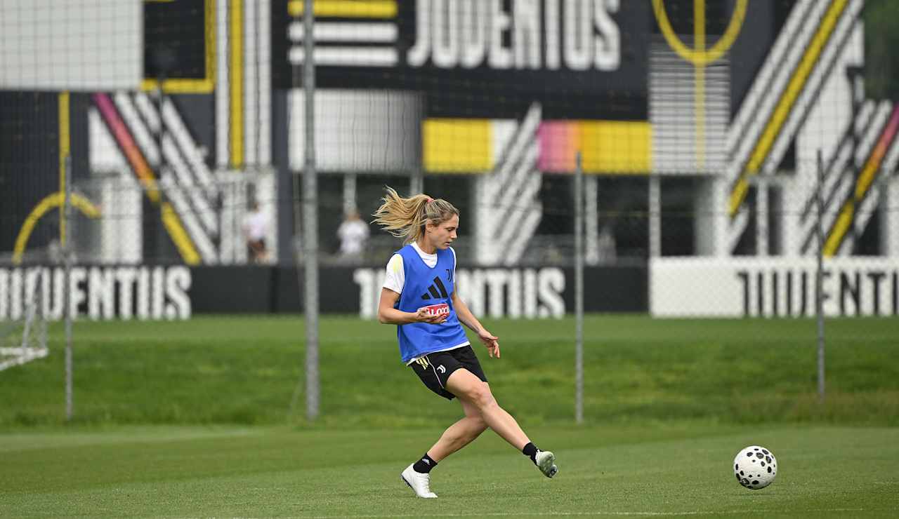 women-training-2804-10