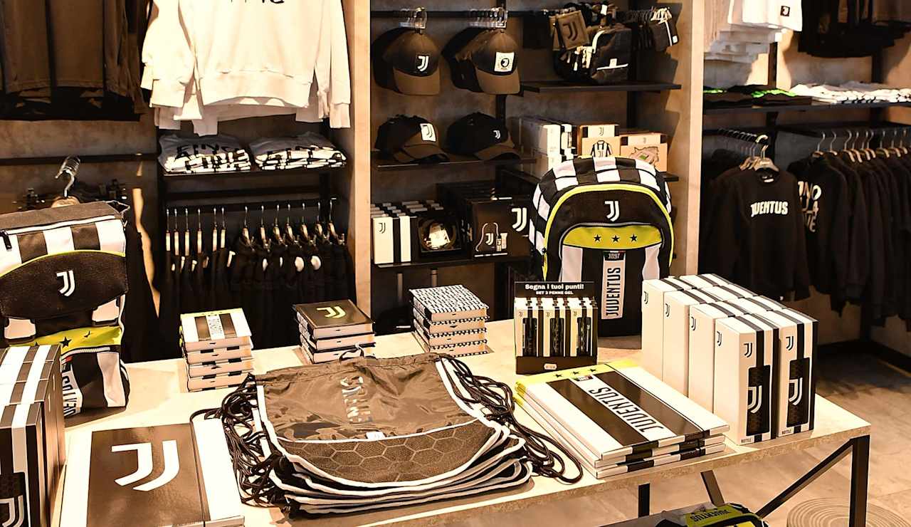 juventus store le gru 10