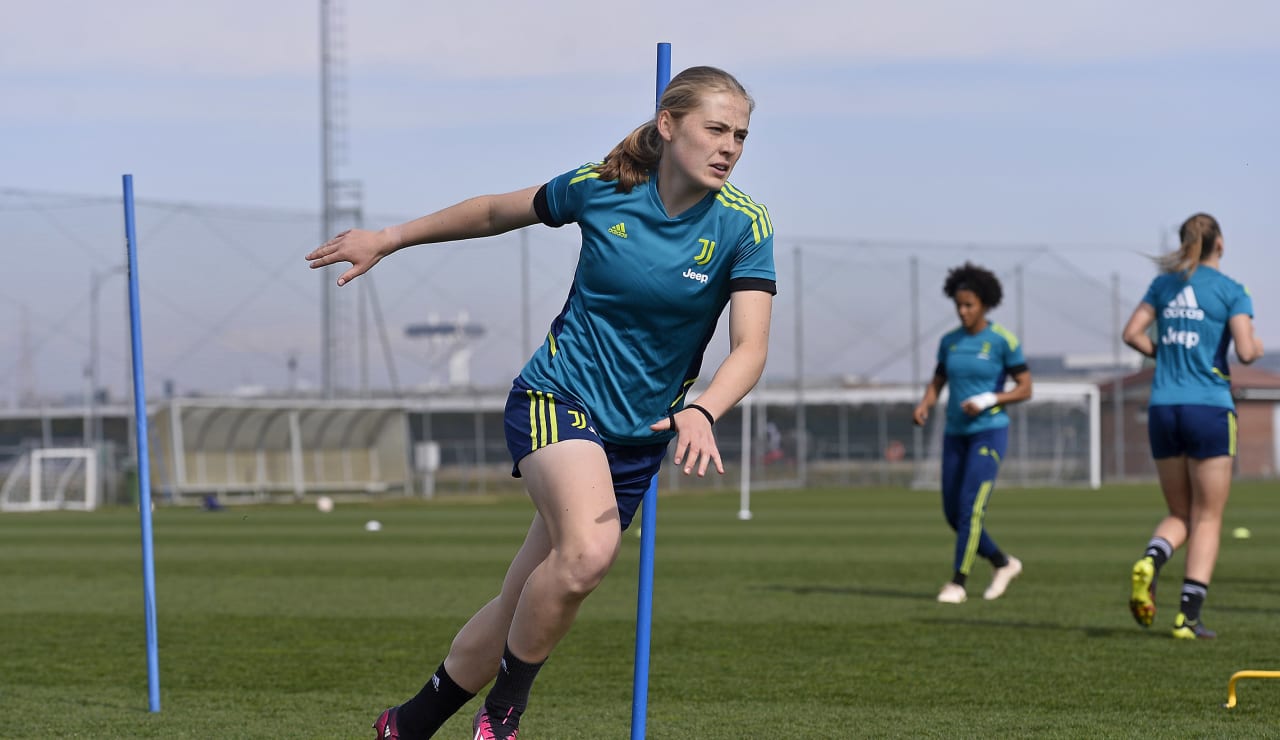 Juventus Women in allenamento a Vinovo 13