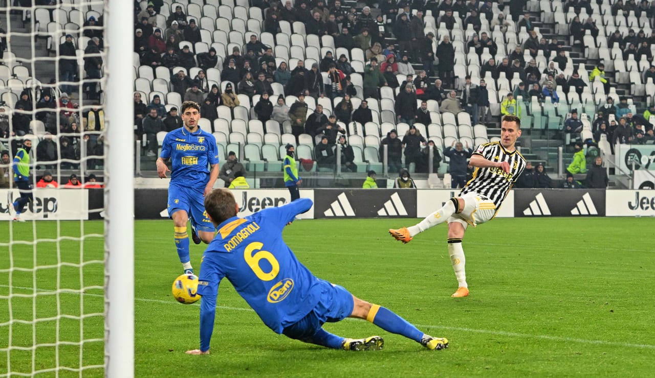 juventus frosinone coppa italia 2324 14