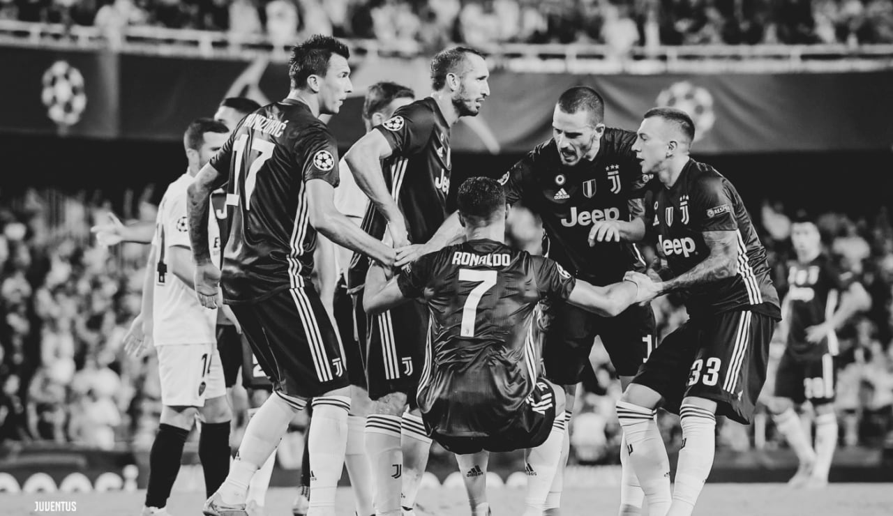 2018_BEST_BW18.jpg