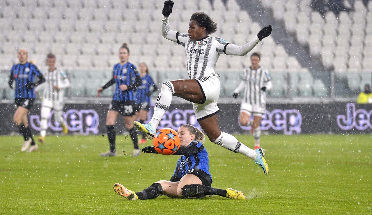 women juventus vs zurich uwcl 12