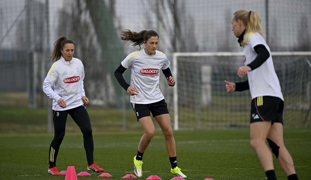 Juventus Women training 110226 17
