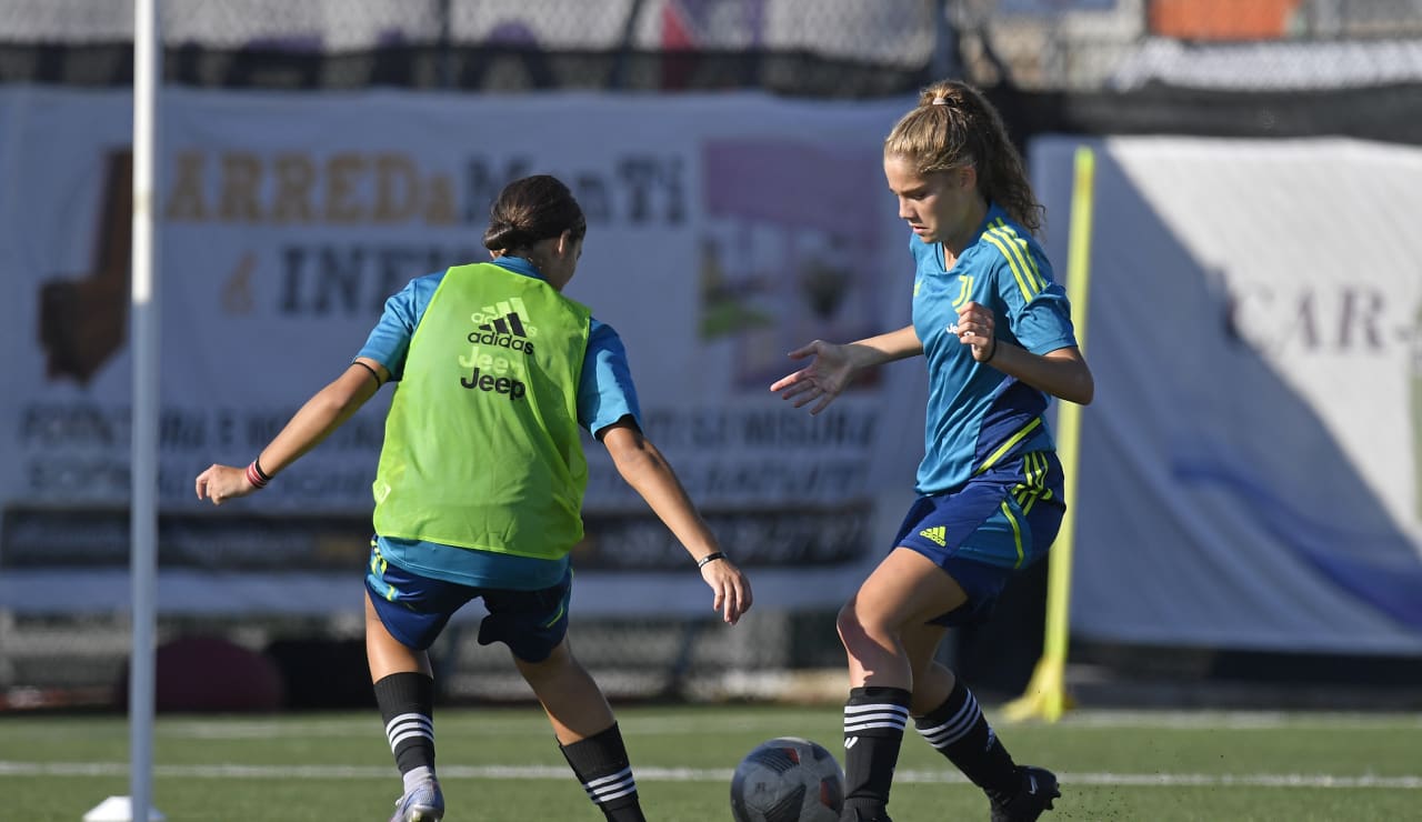 under 17 women training 8