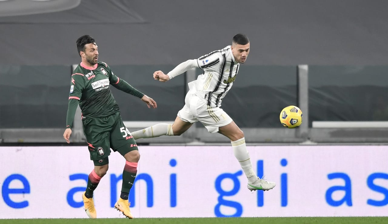 04_J029046_2021022290152576_20210222090607_JUVENTUS_CROTONE