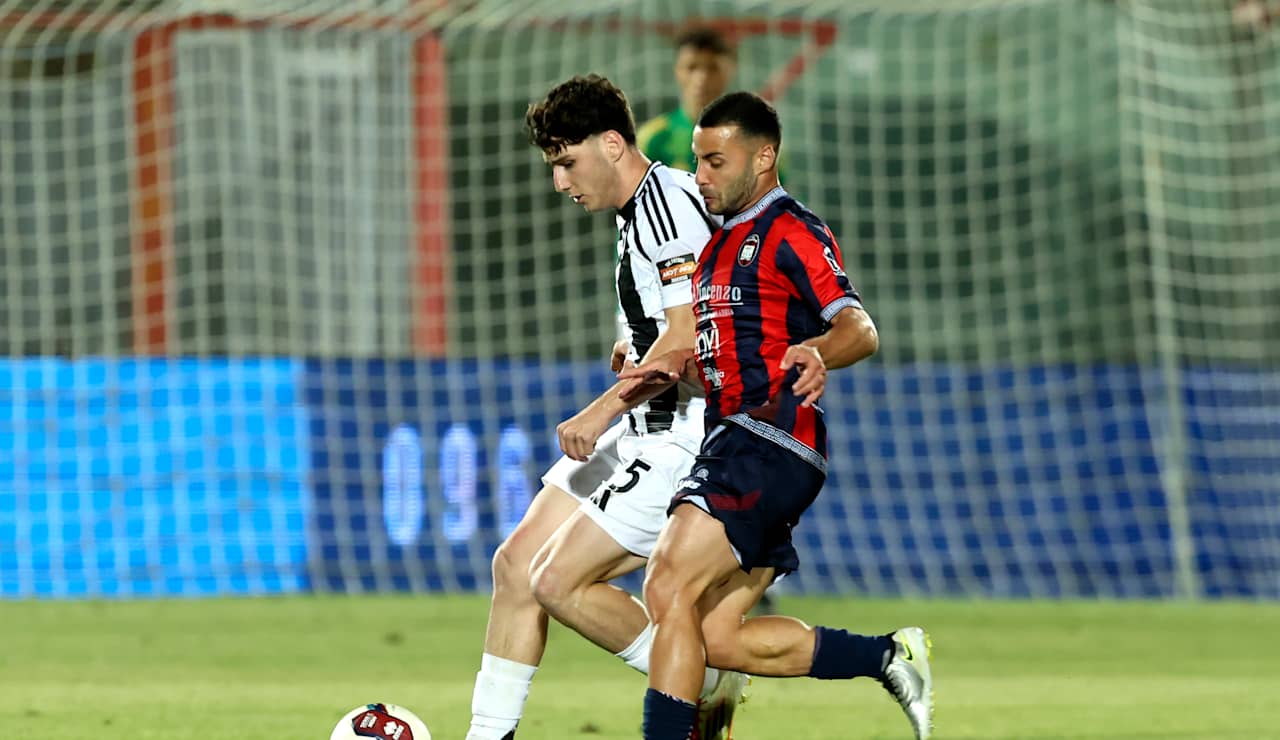 crotone juventus next gen playoff 12