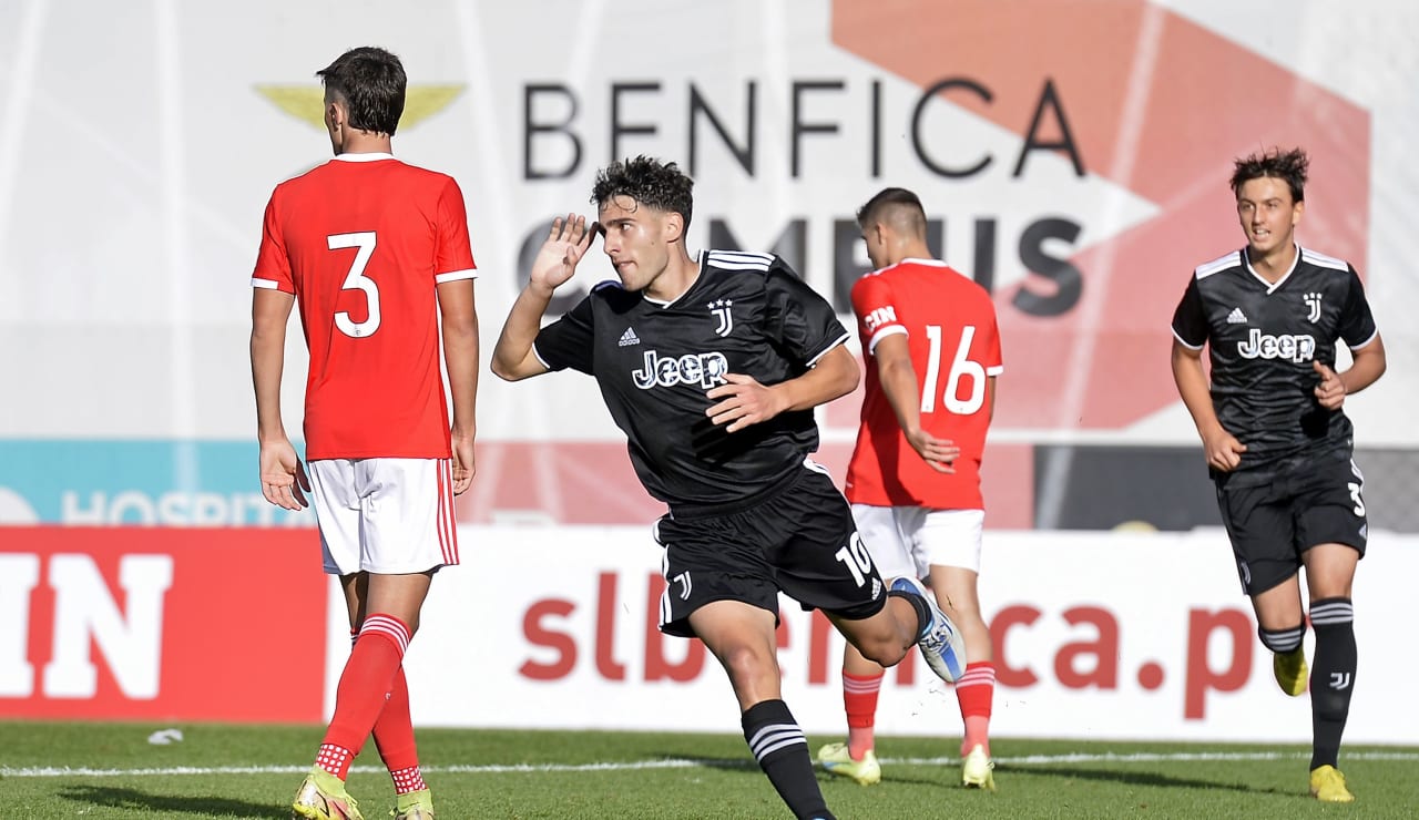 UYL Benfica Juve 22