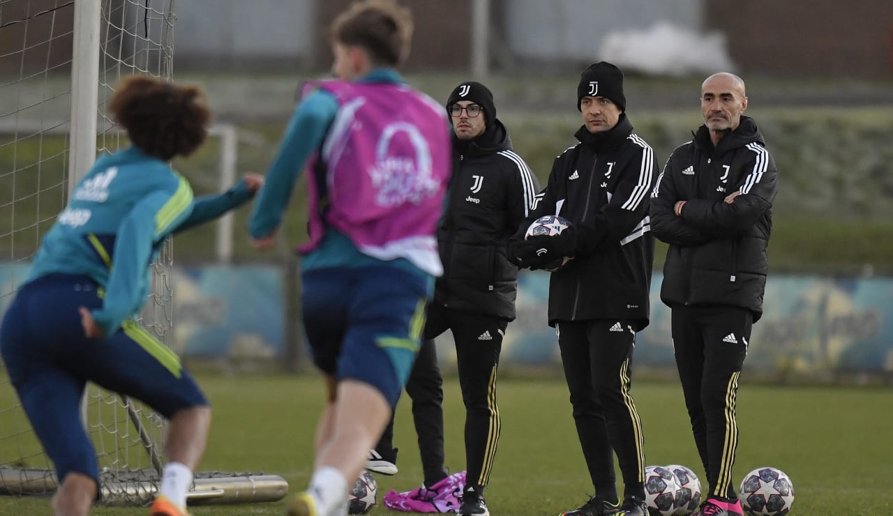 under 19 training genk 12