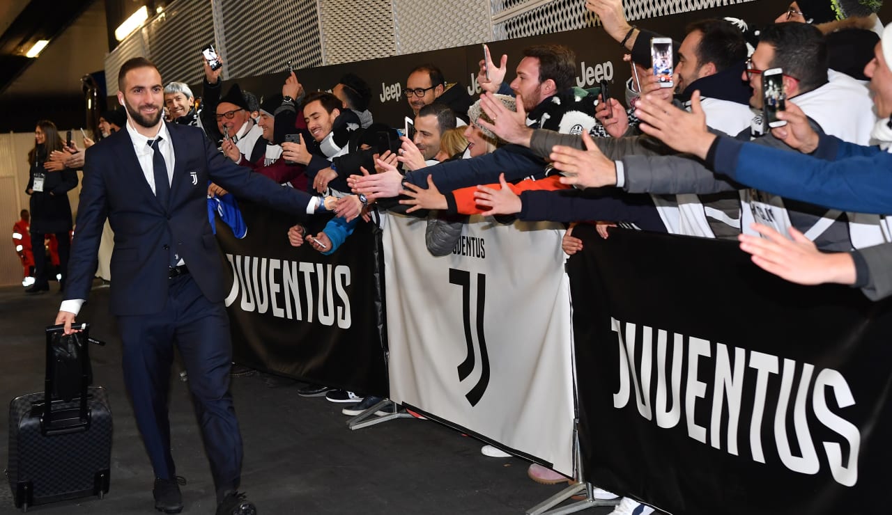 775035879VP142_Juventus_v_F.JPG