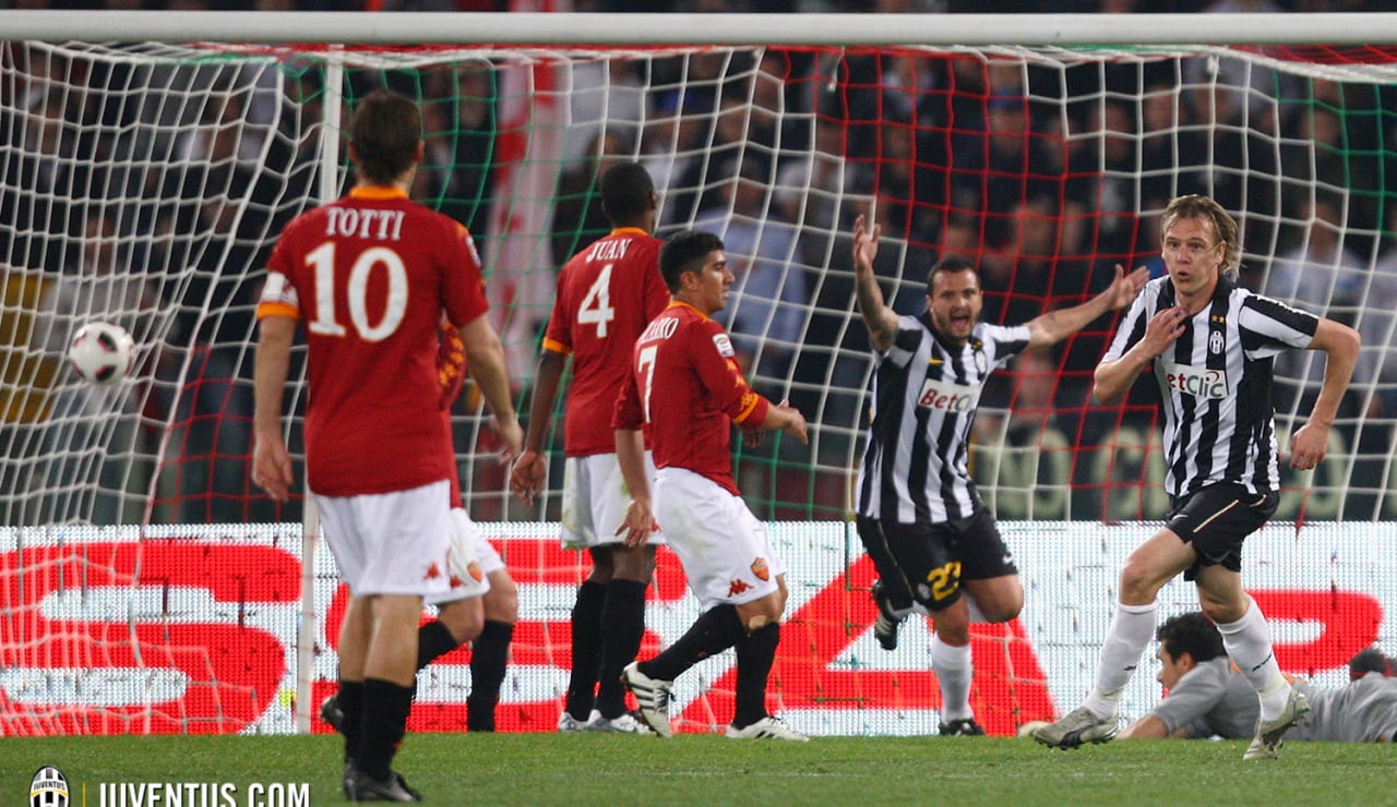 wm_2011_romajuve_02.jpg