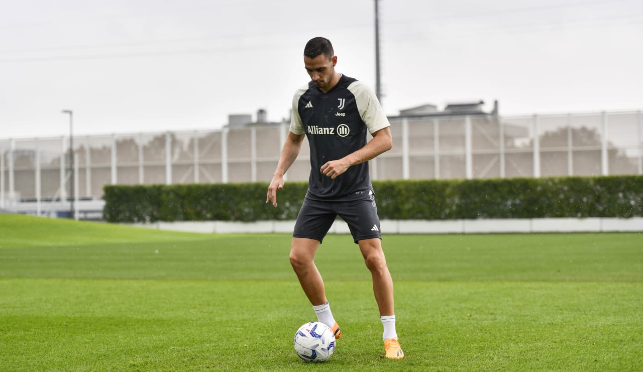 De Sciglio Training  3