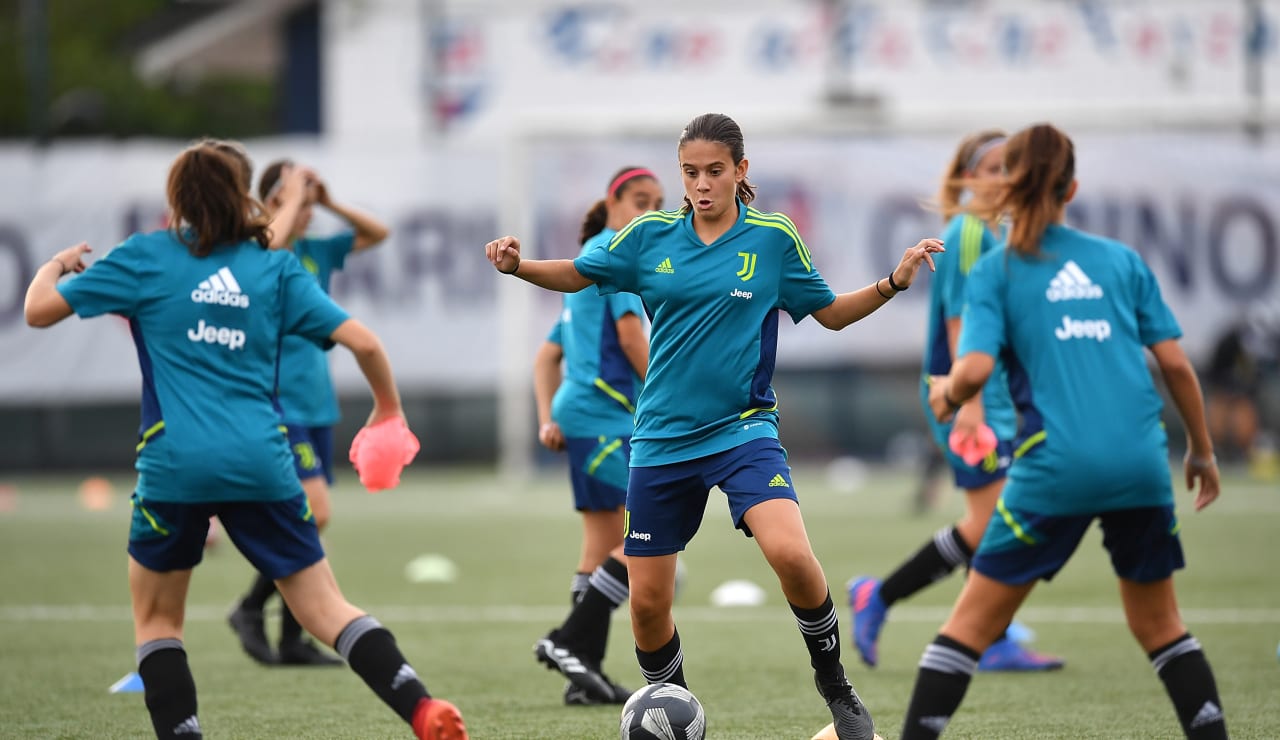 under 14 women first training 4