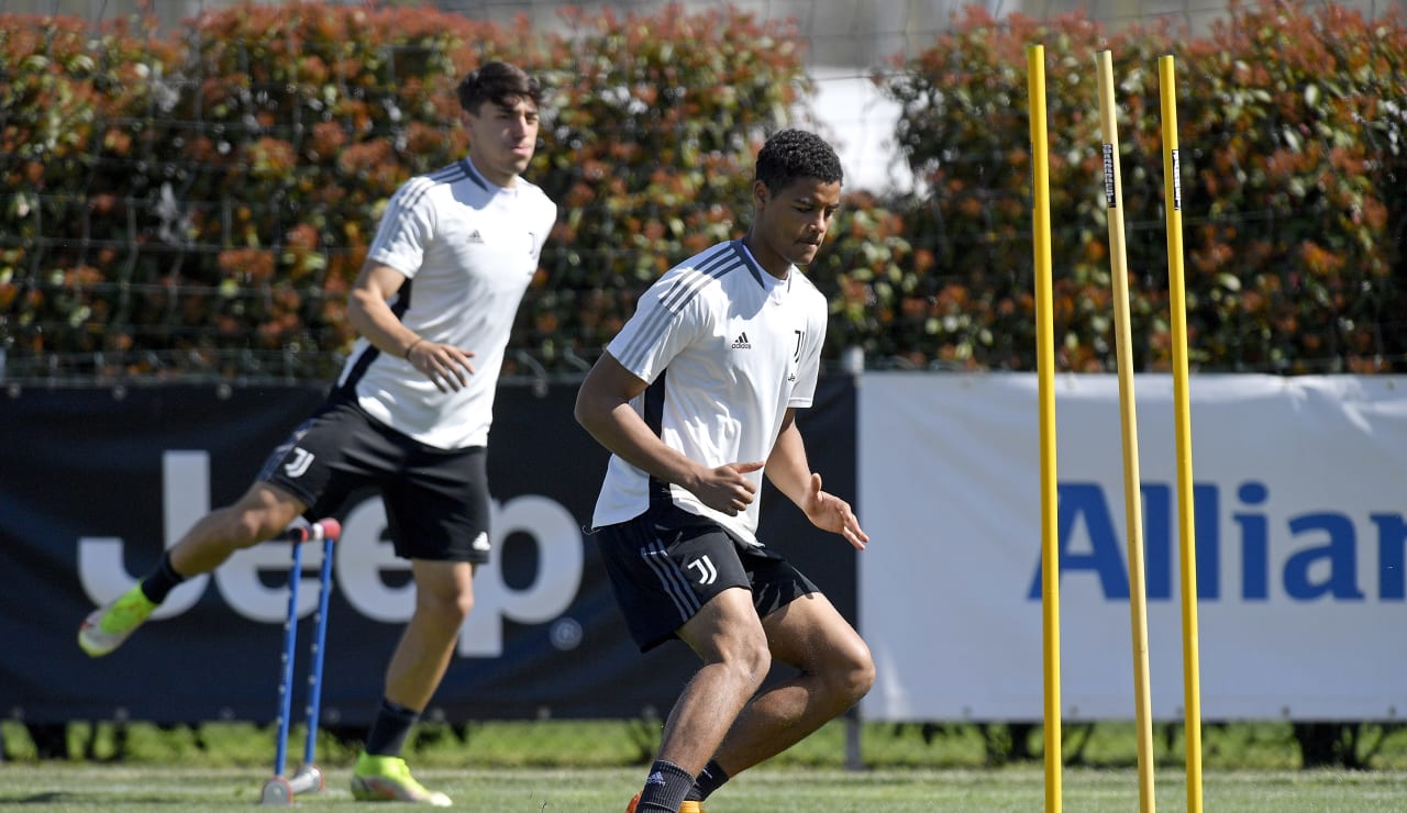 under 23 training 08 apr5