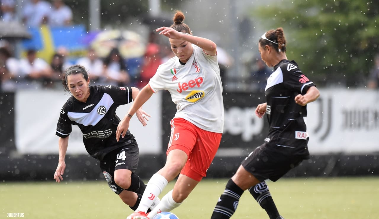 womenlugano10.jpg