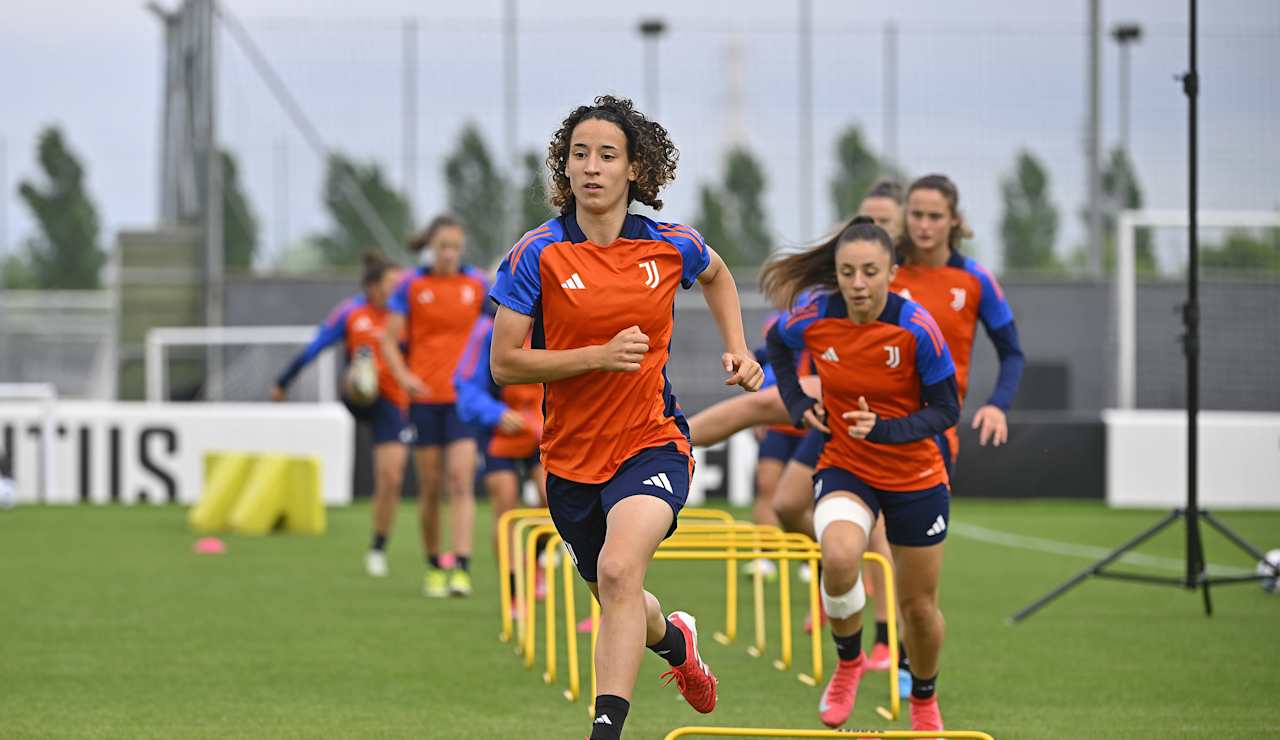 women-training-0705-14