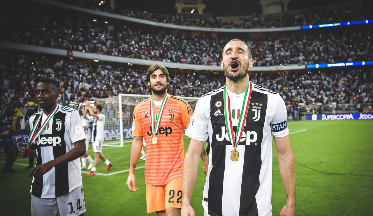 chiellini trophys11