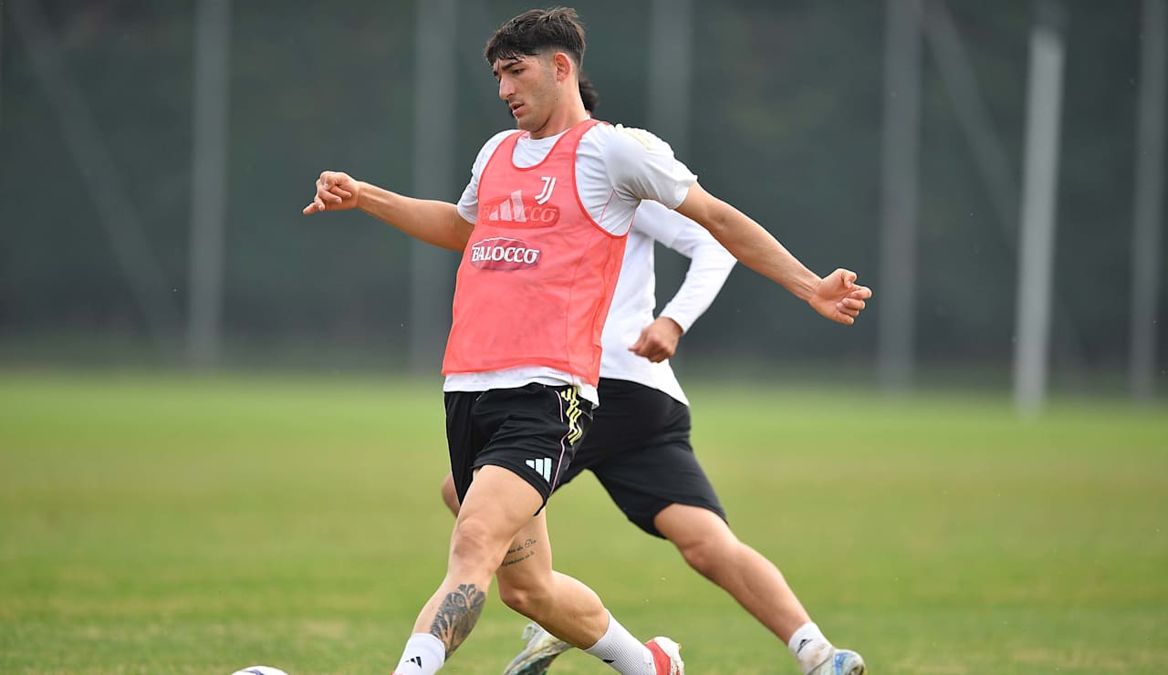 Training - Juventus Next Gen - 16-10-2025 - 17