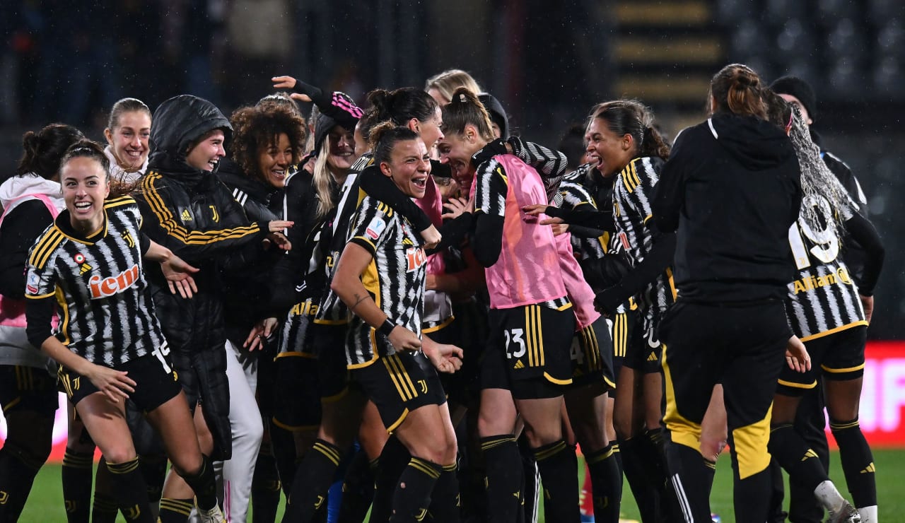 Roma Juventus Women Celebration 2