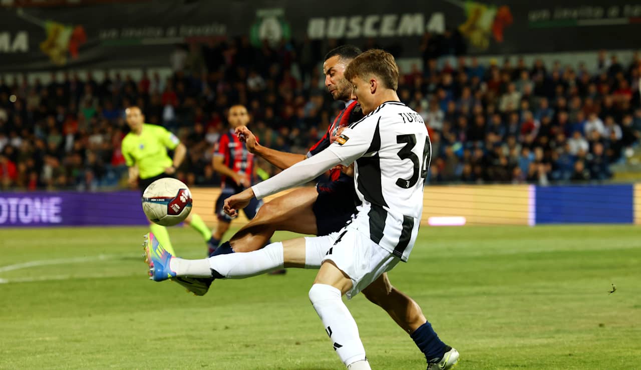 crotone juventus next gen playoff 10