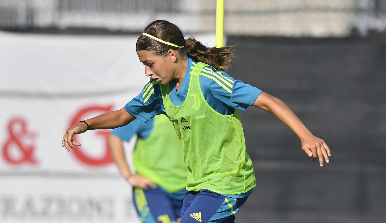 under 17 women training 5